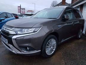 MITSUBISHI OUTLANDER 2019 (19) at Halfway Garage Hull